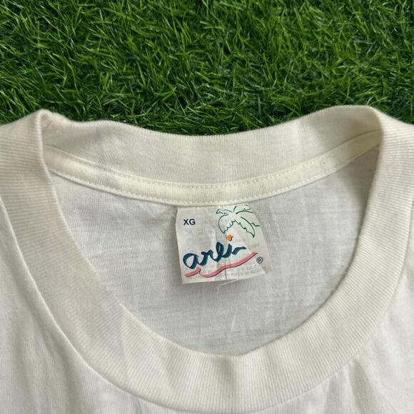 White 2000 La Paz Mexico Graphic Tee - Picture 5 of 6